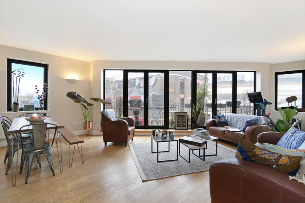 42-44 Copperfield St Office in Southbank East