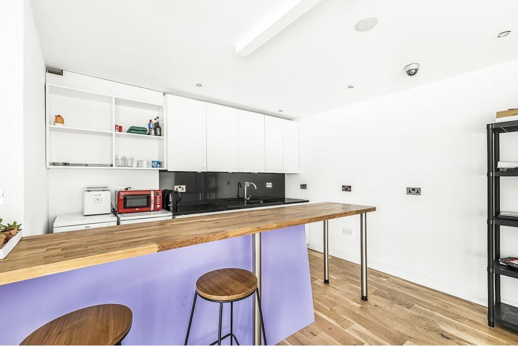 2 Lant St – Office Unit for Lease, Southbank East, London