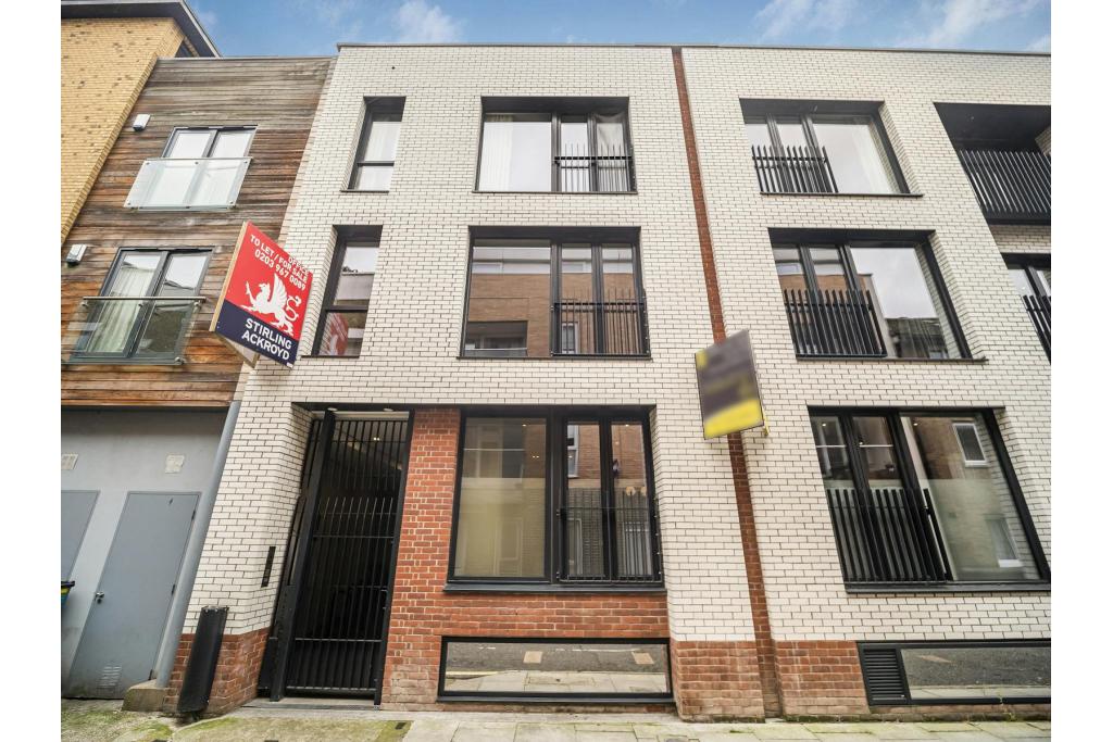 2 Lant St – Office Unit for Lease, Southbank East, London