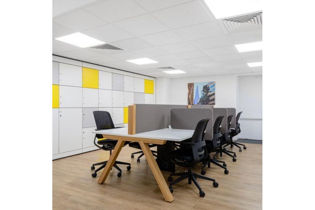 132 Lewisham High St – Office Building for Lease, Southern Fringe, London