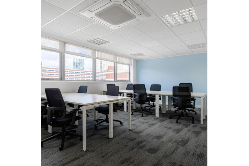 132 Lewisham High St – Office Building for Lease, Southern Fringe, London
