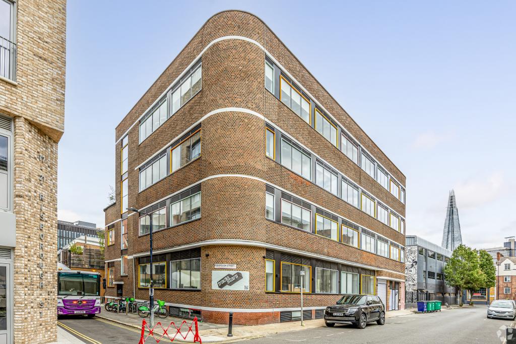 32-36 Loman St – Office Building, Southbank East, London