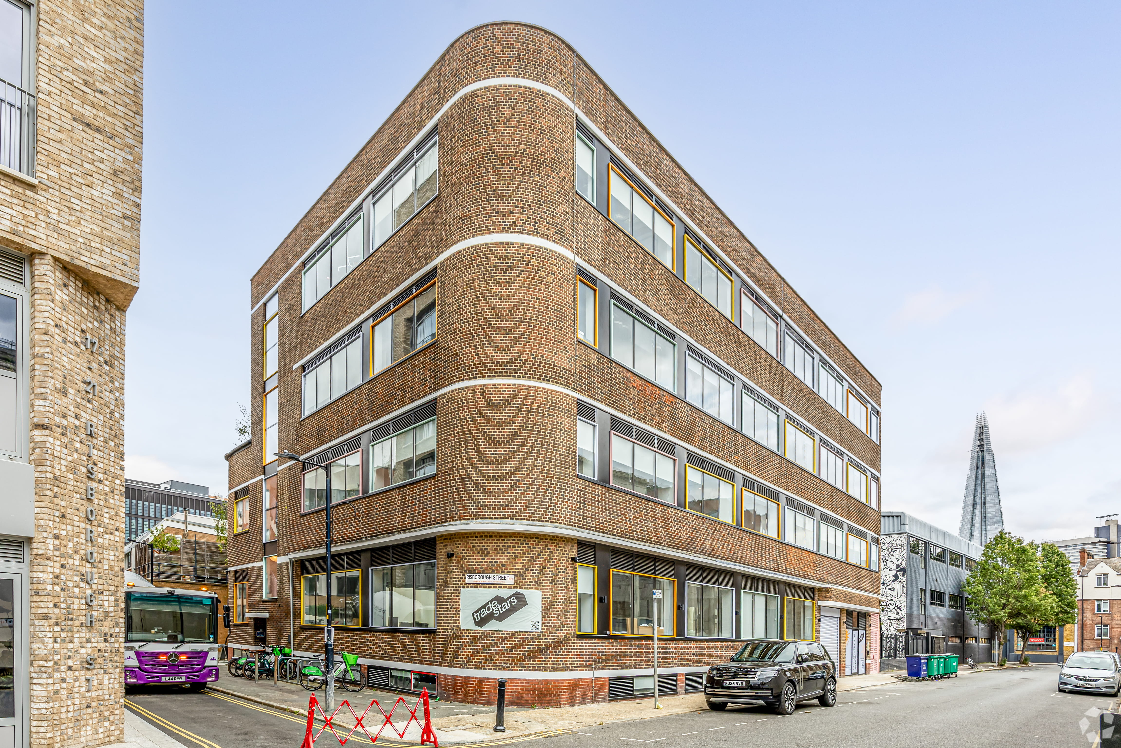 32-36 Loman St – Office Building, Southbank East, London