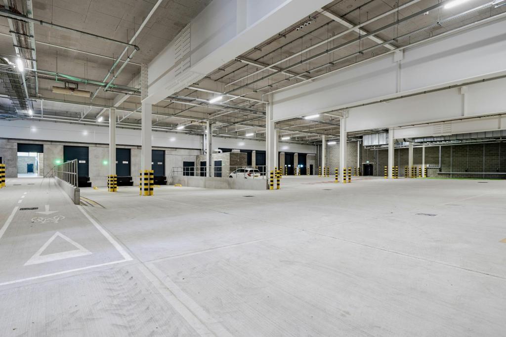 Industrial Warehouse – 25-30 Mandela Way, Southwark, London