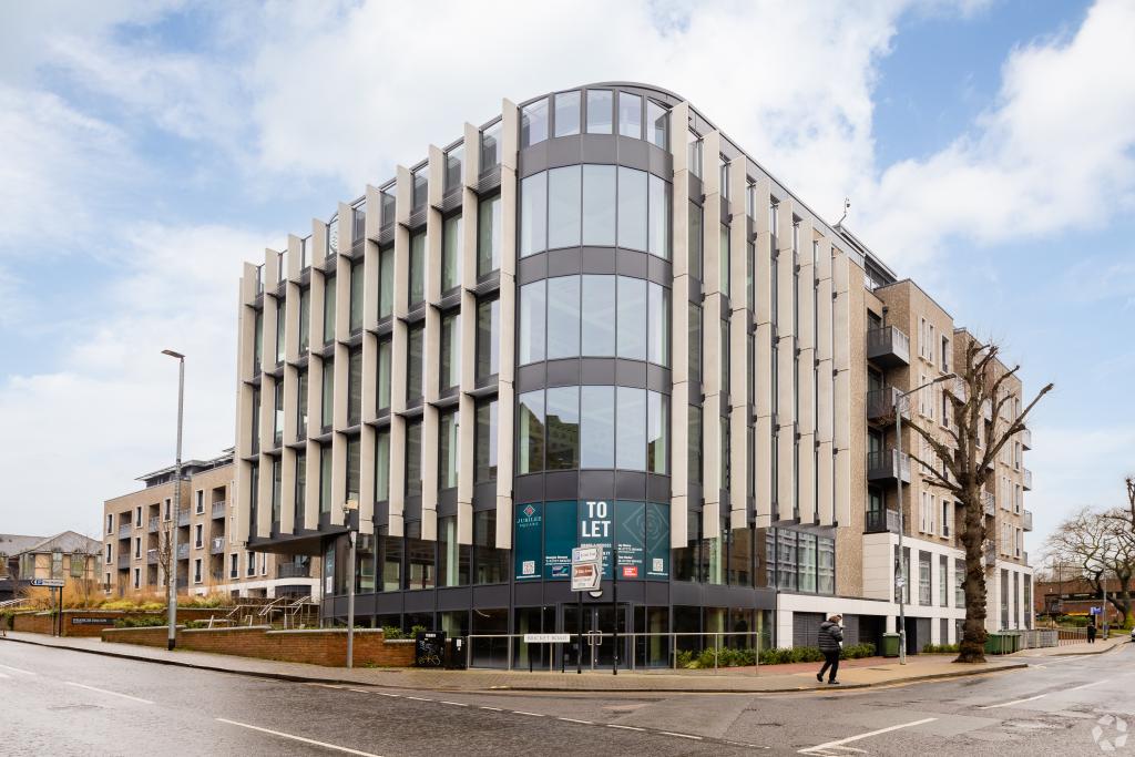Office – Bricket Rd, Jubilee Square, St Albans