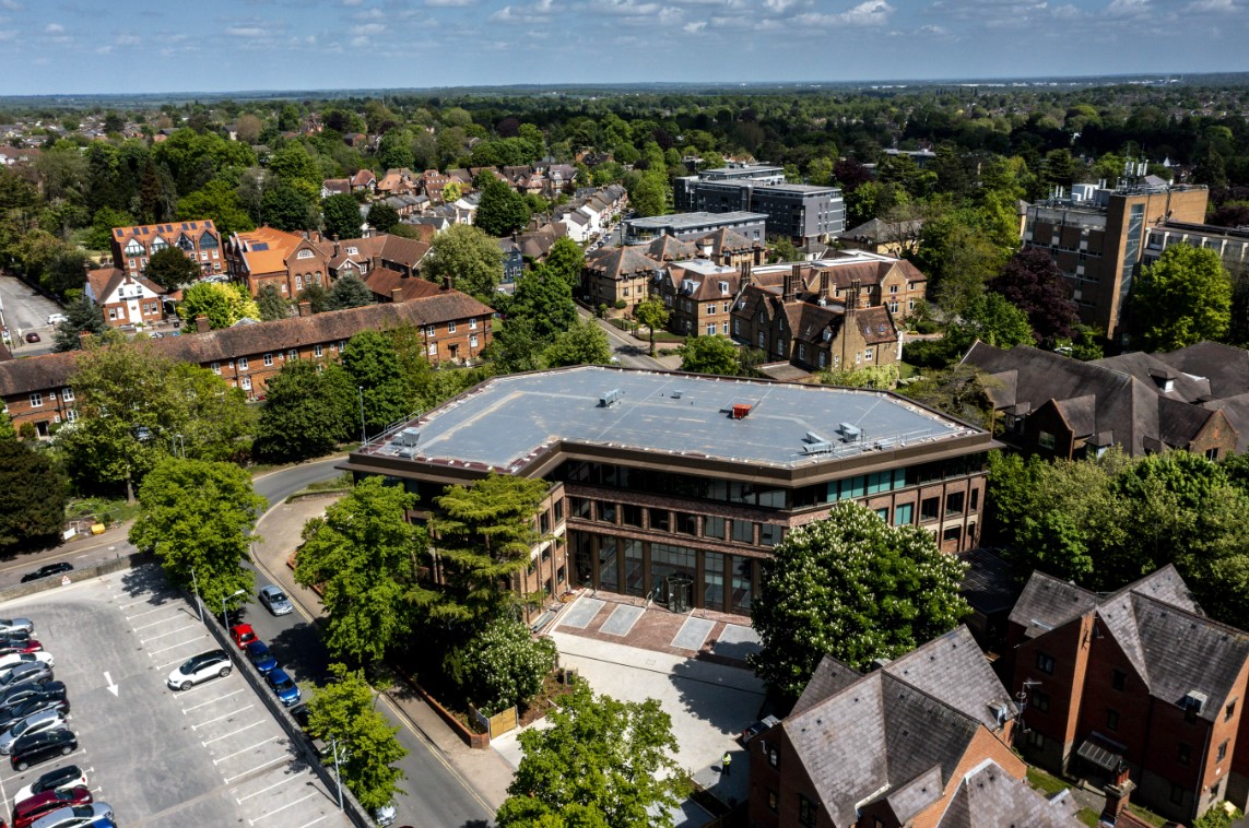 10 Bricket Rd – Modern Grade A Office Building with BREEAM Excellent Rating in St Albans