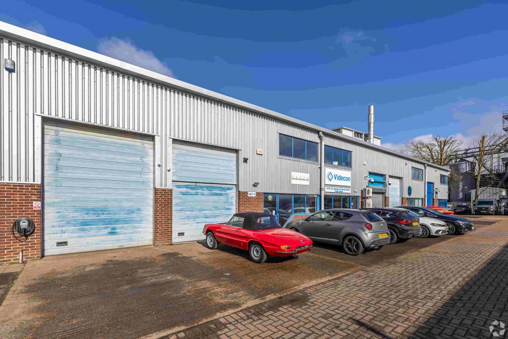 Bridgegate Centre Light Manufacturing and Industrial Units in Welwyn Garden City