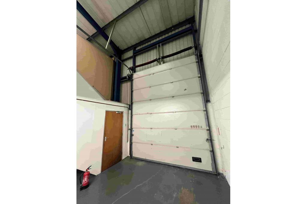 Bridgegate Centre Light Manufacturing and Industrial Units in Welwyn Garden City