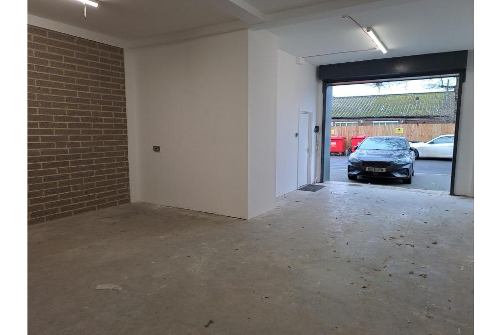 Brownfields – Modern Industrial Warehouse Units in Welwyn Garden City