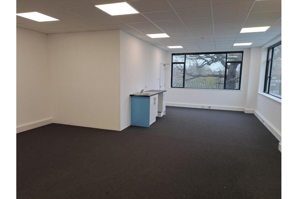 Brownfields – Modern Industrial Warehouse Units in Welwyn Garden City