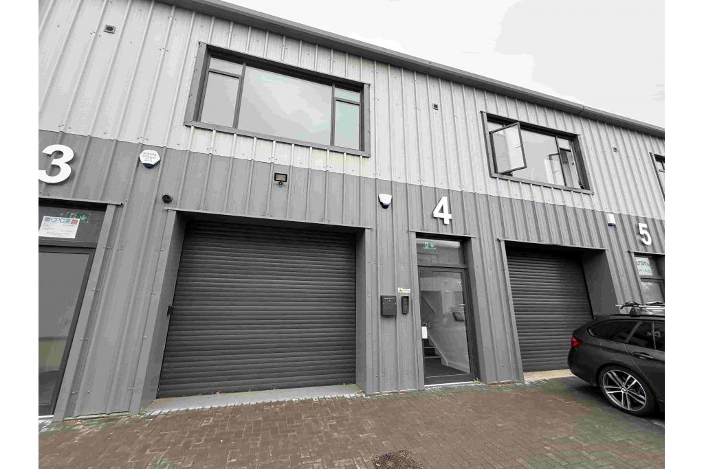 Brownfields – Modern Industrial Warehouse Units in Welwyn Garden City