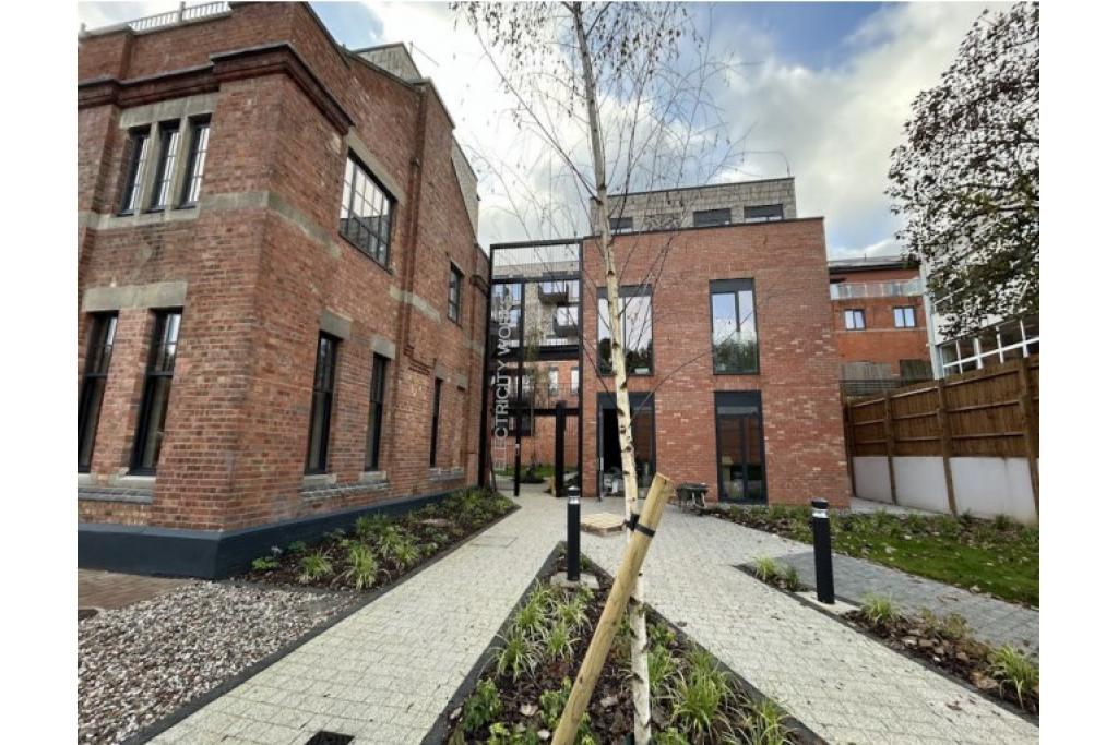 Campfield Road – Electricity Works Warehouse Unit in St Albans