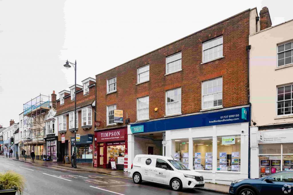 8-10 Chequer Street Office Unit with Retail Accommodation