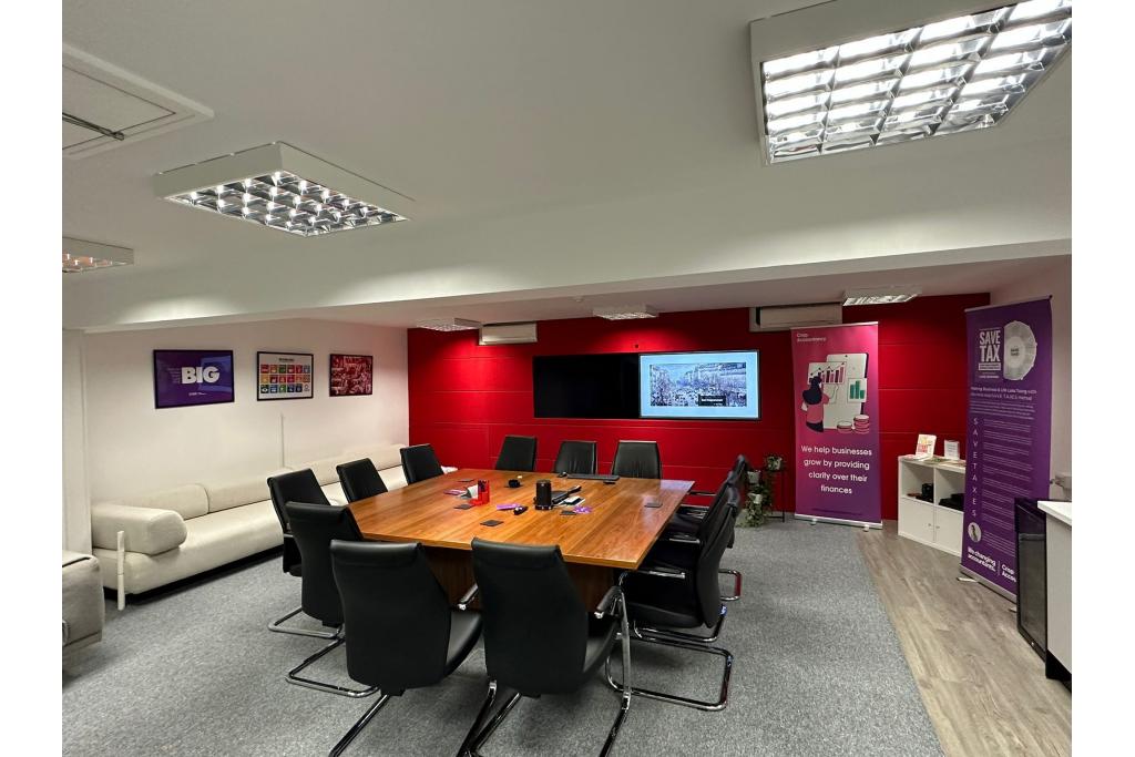 Fiddle Bridge Lane Forum Place Modern Multi-Tenant 3-Star Office Units