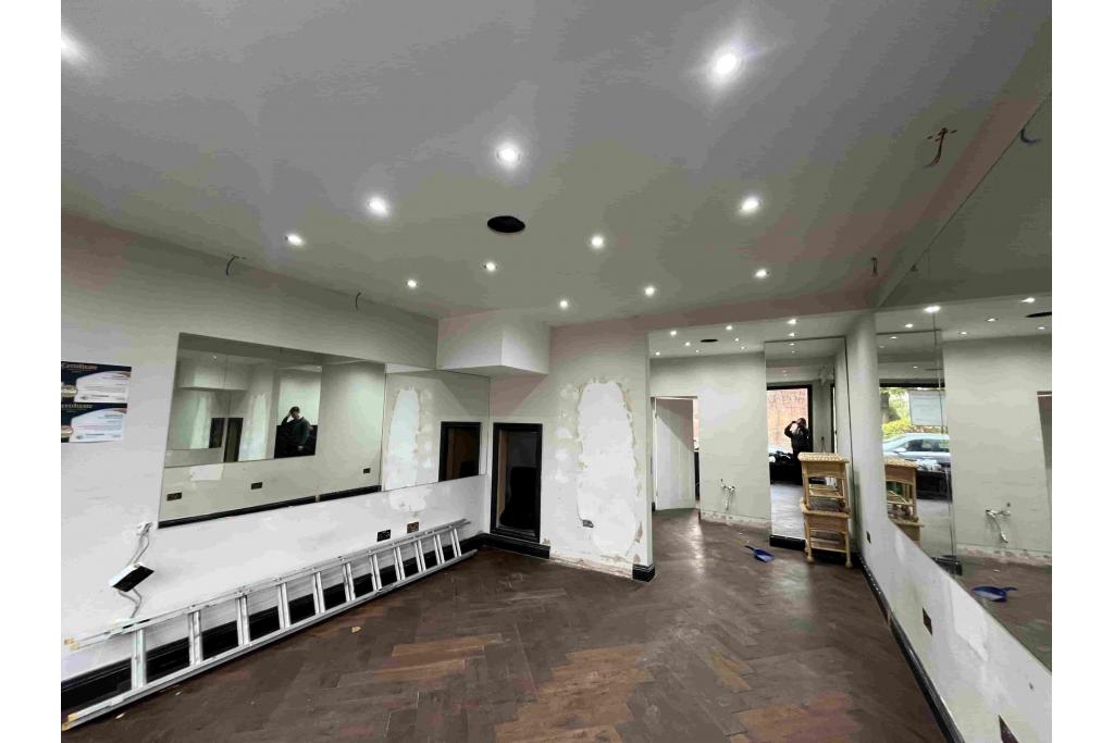 10 Hatfield Road Shopfront Retail/Residential, St Albans, Hertfordshire