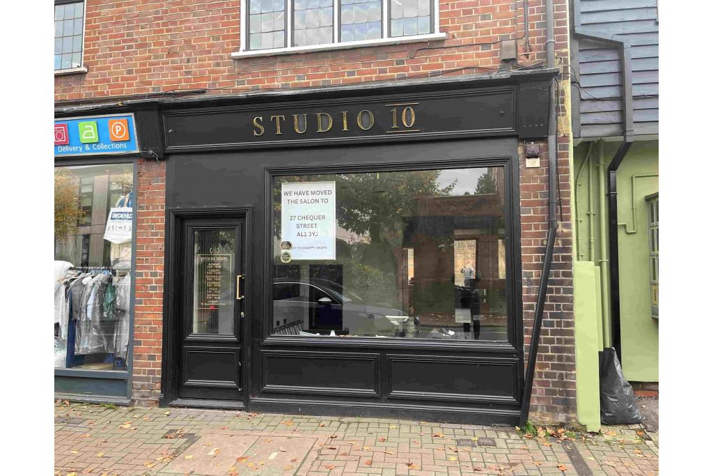 10 Hatfield Road Shopfront Retail/Residential, St Albans, Hertfordshire