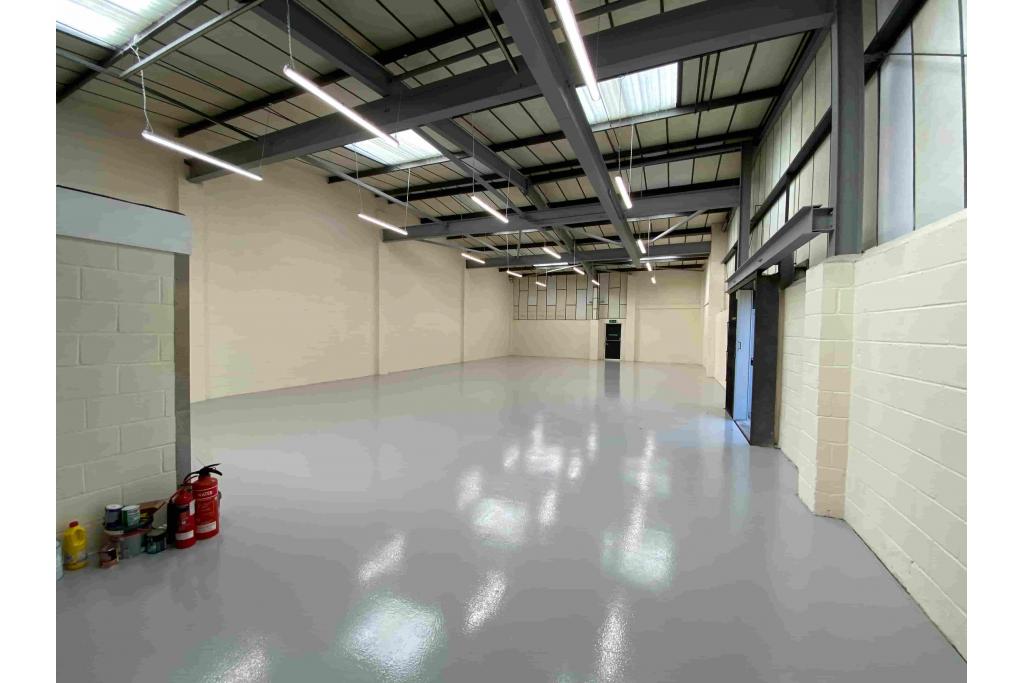 Redbourn Industrial Centre Service Unit, St Albans, Hertfordshire