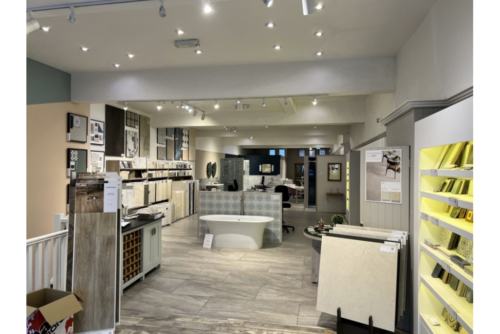 9 High Street Shopfront Retail/Residential, St Albans, Hertfordshire