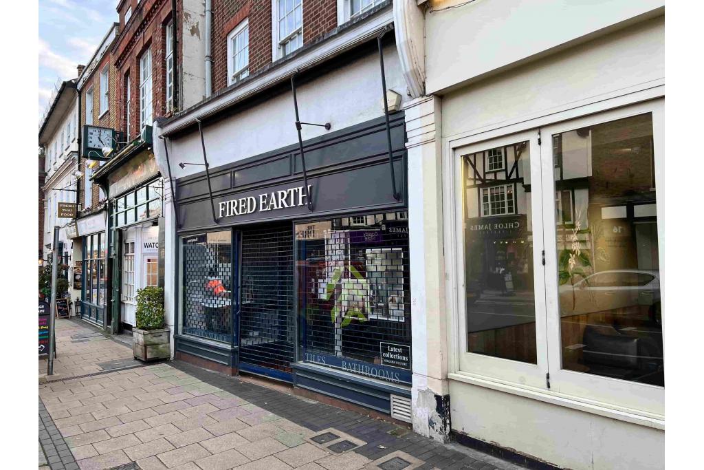 9 High Street Shopfront Retail/Residential, St Albans, Hertfordshire
