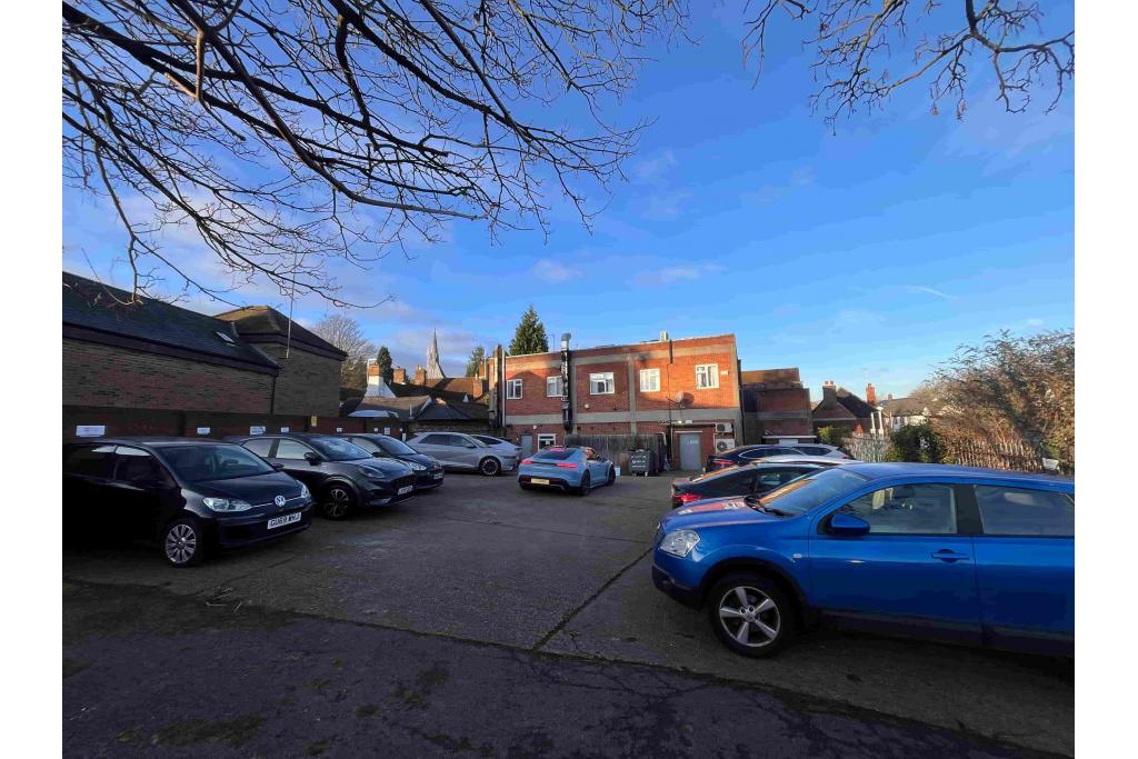 19-21 High Street - Riverdale House Shopfront Retail/Office, Wheathampstead, Hertfordshire