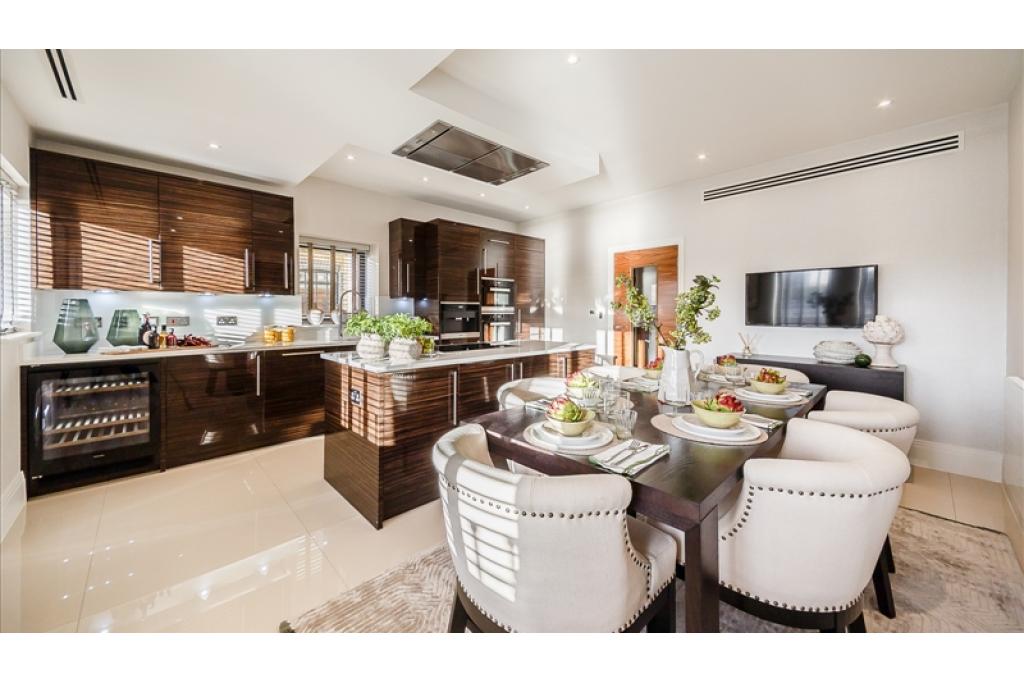 4 Oxbridge Terrace, Palace Wharf, London W6
