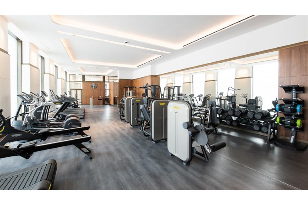 Exceptional Two-Bedroom Residence in Garrett Mansions, West End Gate W2