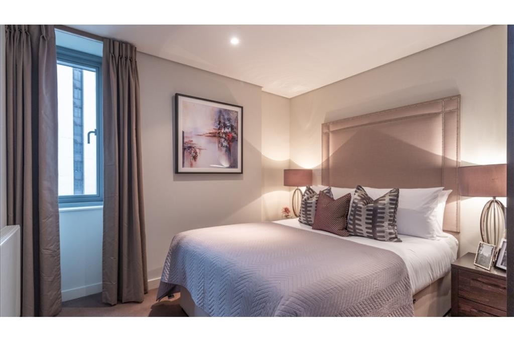 Sophisticated Three-BedroSom Apartments for Mid-Term Let in Merchant Square, Paddington W2