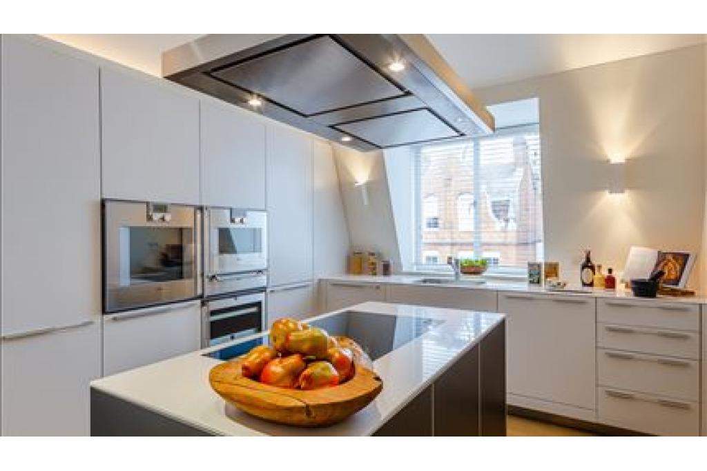 Luxurious Two Bedroom Apartments in Prime Mayfair – 62 Green Street