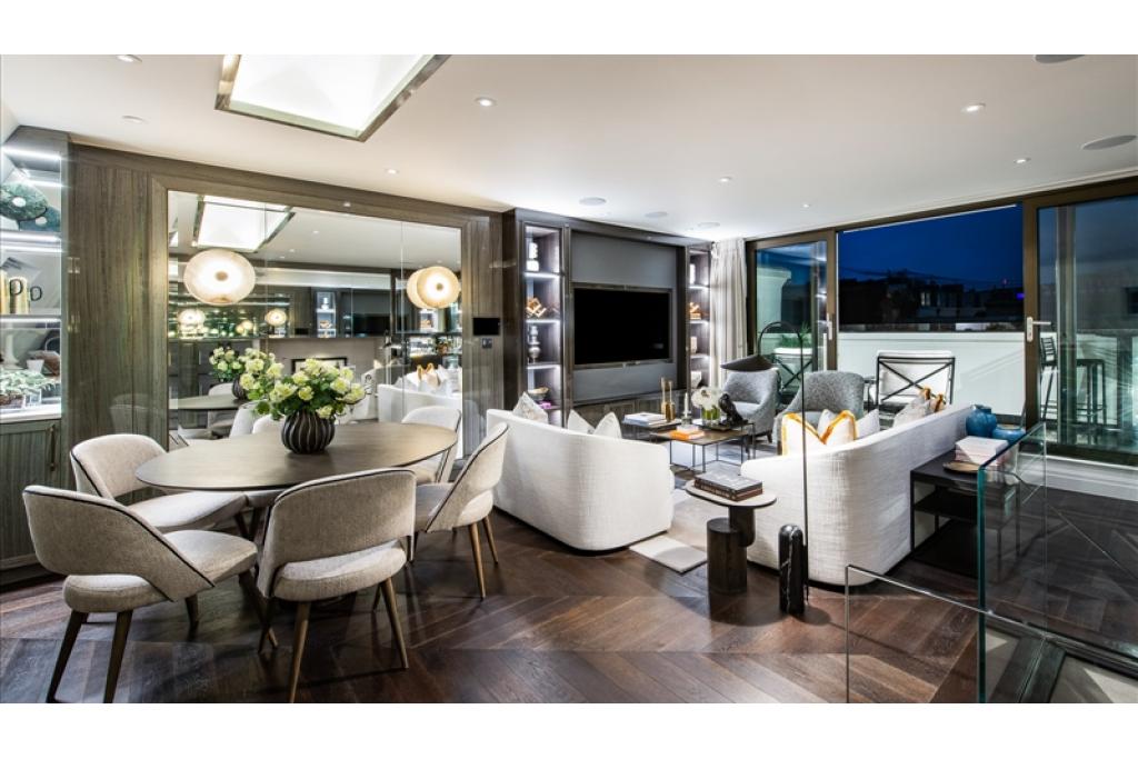 Refined Luxury Living in Kensington – Prince of Wales Terrace**