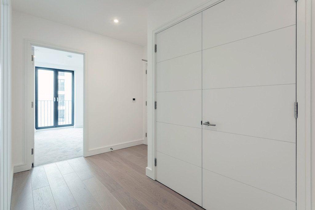 Stylish Two-Bedroom Apartment at Rosewood, Shoreditch Exchange, E2