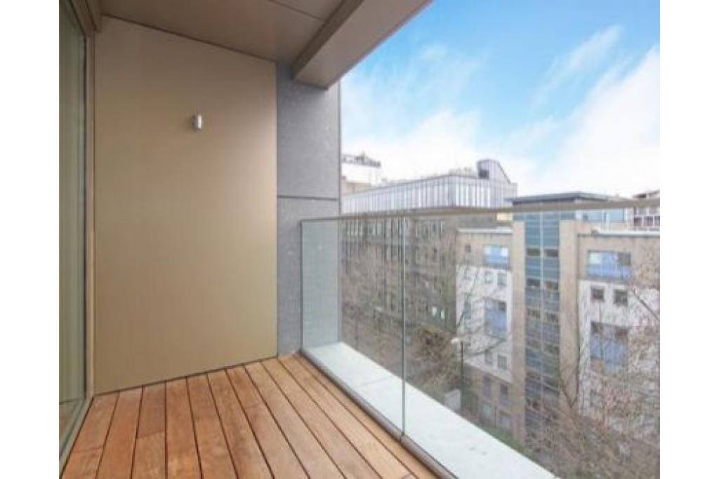 Elegant One-Bedroom Apartment in the Coveted Kings Cross Quarter