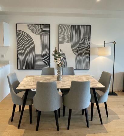 Stylish Urban Living in the Heart of King’s Cross: Luxurious Two Bedroom Residence at Emerson Court