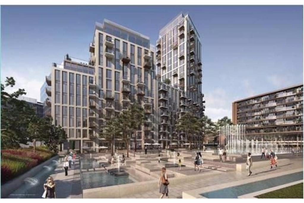 Modern One Bedroom Apartment with Balcony in Prestigious Admiralty House, London Dock