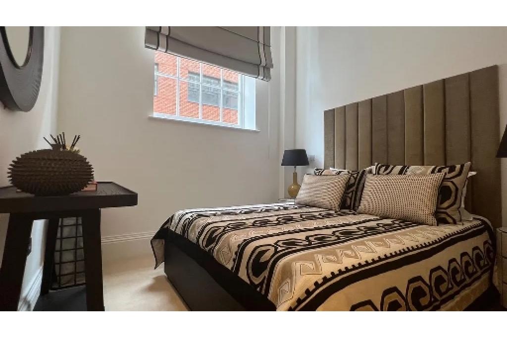 Exceptional Three-Bedroom Residence in the Heart of Chelsea – Sloane Building, SW10