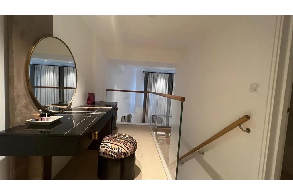 Exceptional Three-Bedroom Residence in the Heart of Chelsea – Sloane Building, SW10