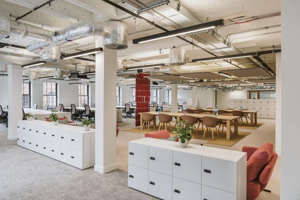 Refined Workspace in the Heart of Spitalfields – Loom Court
