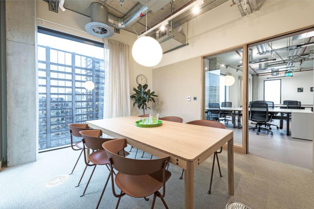 Penthouse Workspace with Historic Charm and City Views – Blossom Yard