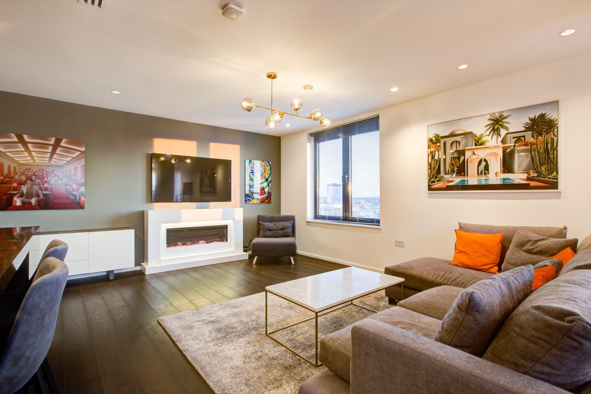Sophisticated 2-Bedroom Flat in Prime South Kensington – Point West, Cromwell Road