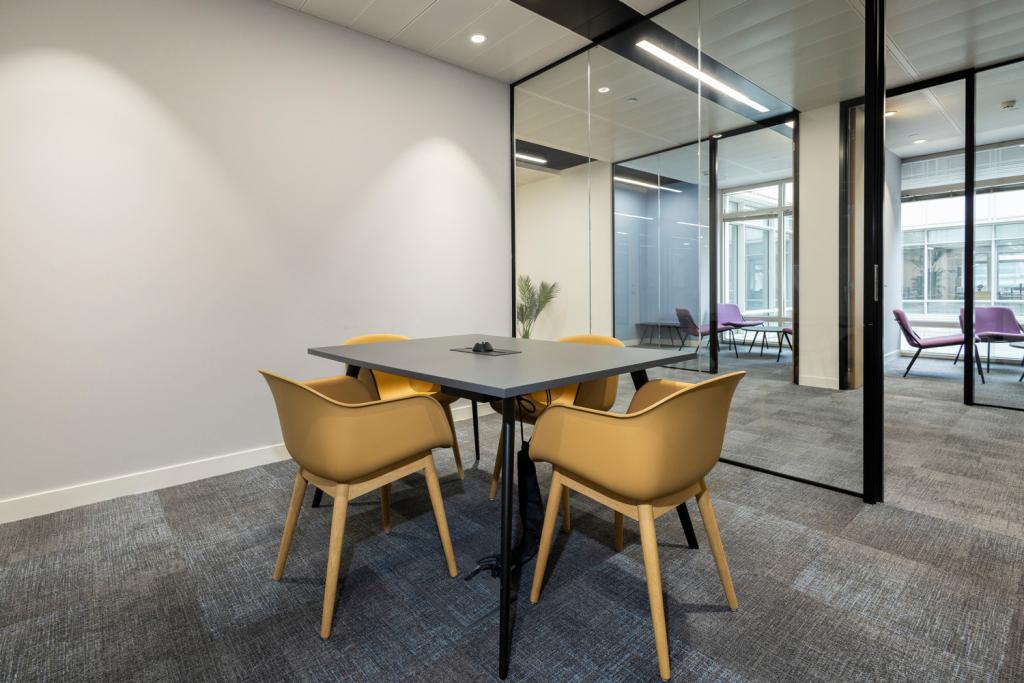 Contemporary Workspace at Broadwalk House, London EC2