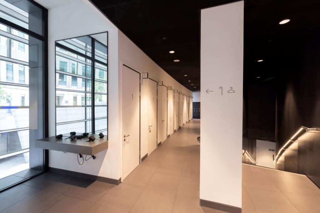 Prime Office Space at 10 Exchange Square – Modern Redesign with Parkside Views