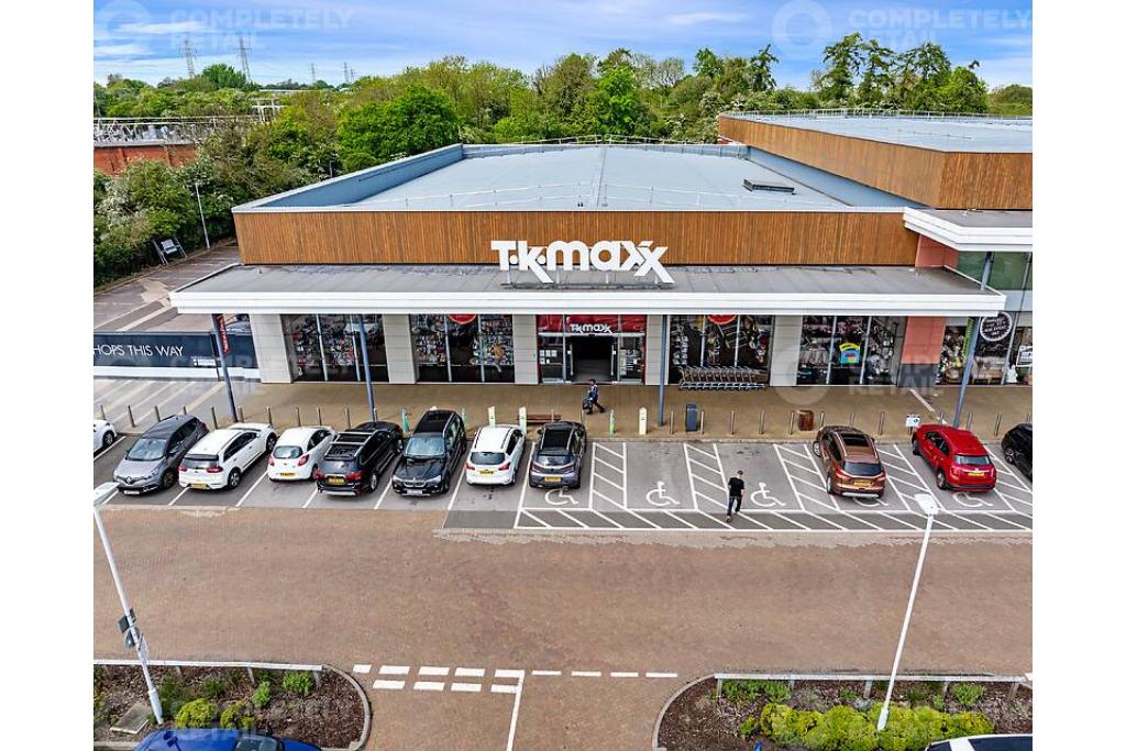 **Retail Destination Opportunity: Elliott’s Field Shopping Park, Rugby**