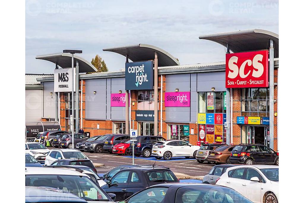 Wellington Retail Park – Prime Shopping Destination in Hampshire