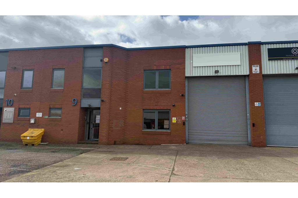 Little Mundells Industrial Warehouse, Welwyn Garden City, Hertfordshire