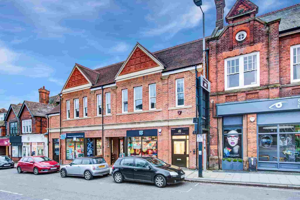 40 London Road Shopfront Retail/Office, St Albans, Hertfordshire