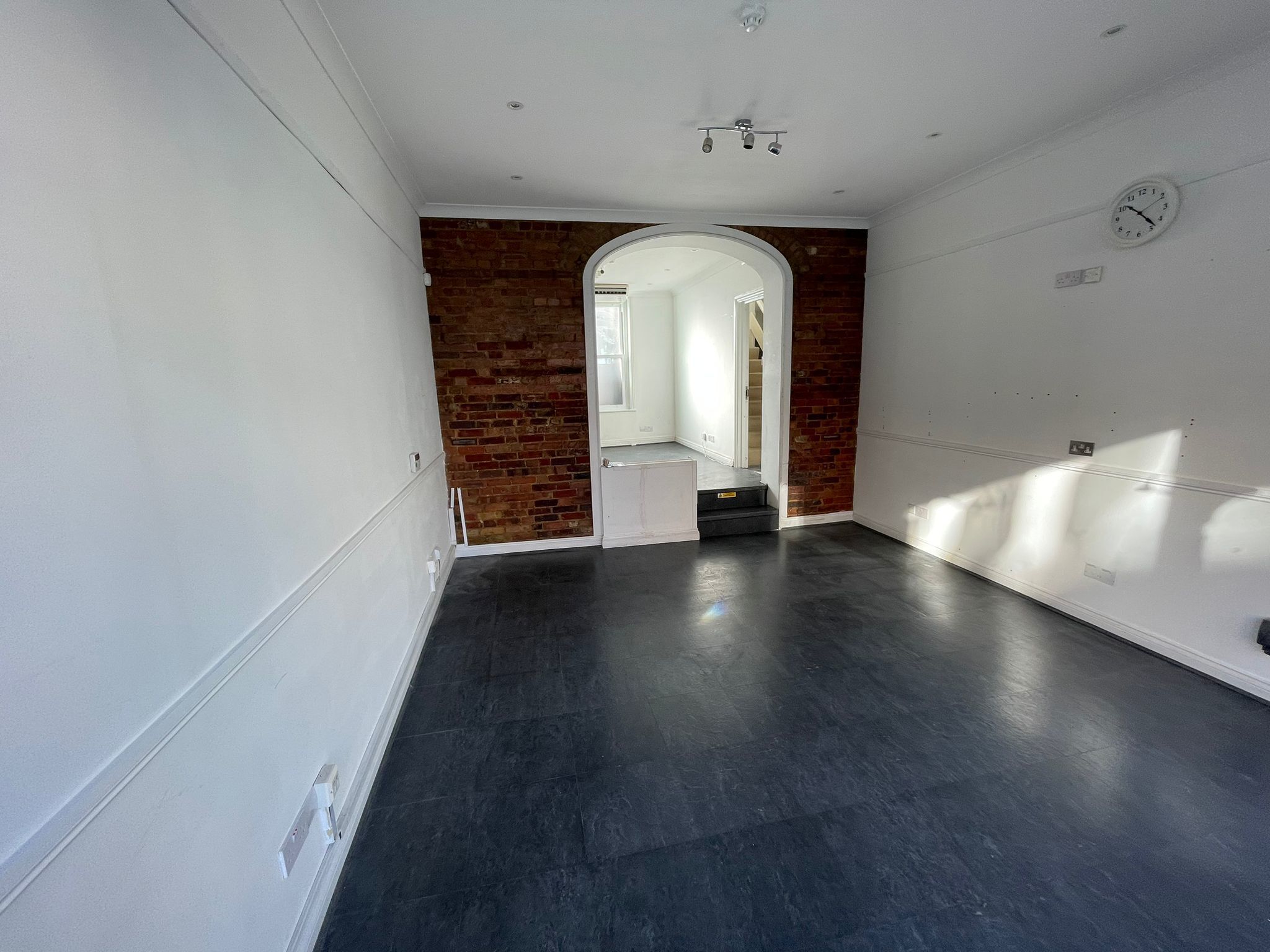 26 London Road Office/Retail, St Albans, Hertfordshire