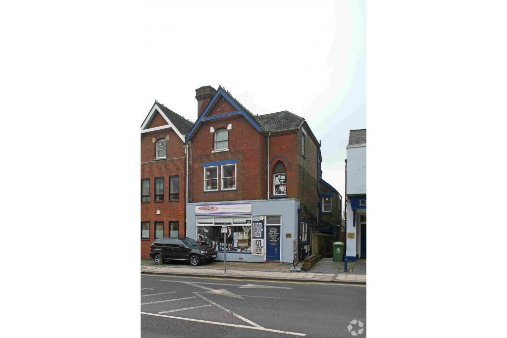 70 London Road Shopfront Retail, St Albans, Hertfordshire