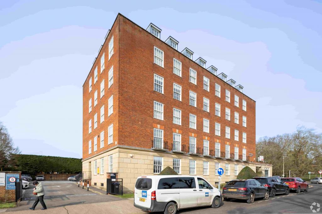 Parkway - Rosanne House Office, Welwyn Garden City, Hertfordshire