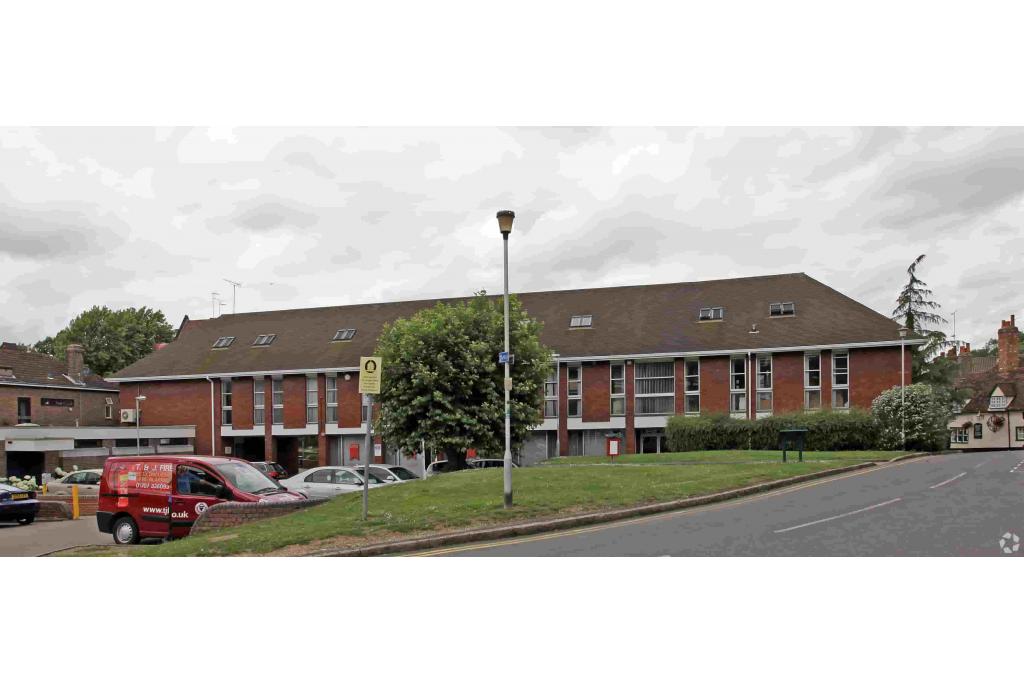 19-25 Salisbury Square Office, Hatfield, Hertfordshire