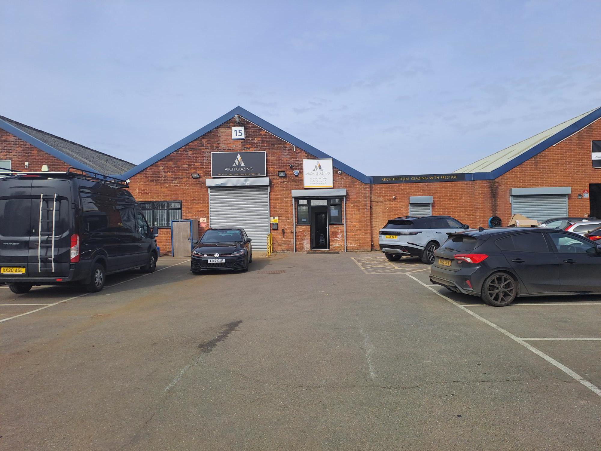 9-25 South Mundells Industrial Warehouse, Welwyn Garden City, Hertfordshire