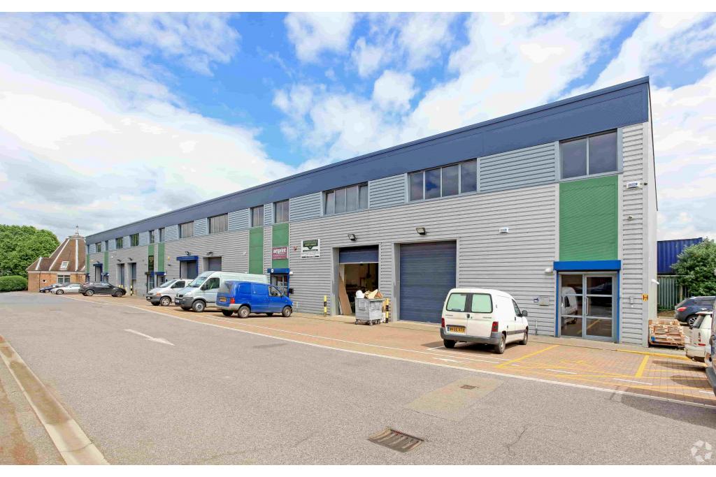 Tewin Court – Chancerygate Business Centre – Industrial Warehouse Unit